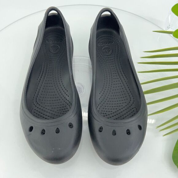 CROCS Women's Kadee Flats Size 7 Slingback Shoe Black Rubber Slip On Vented - Picture 1 of 8